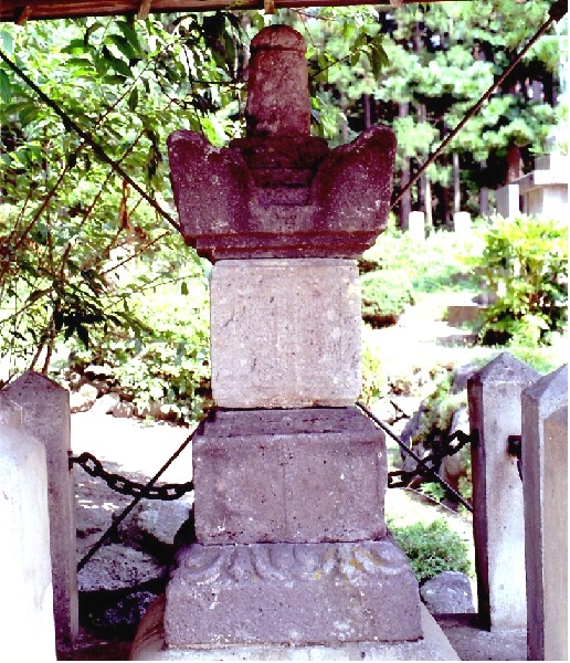 観音寺宝篋印塔 観音寺宝篋印塔